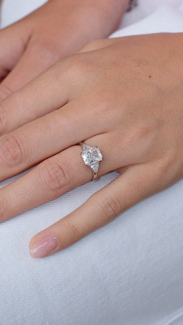 Alma Ring Sterling Silver