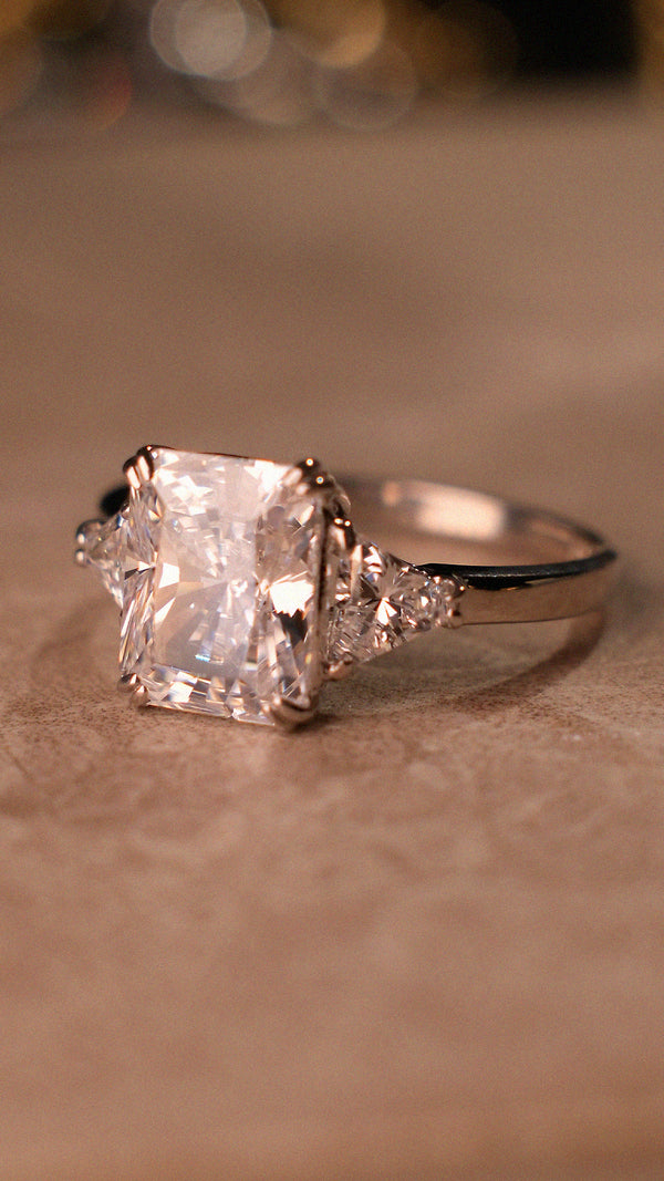 Alma Ring Sterling Silver