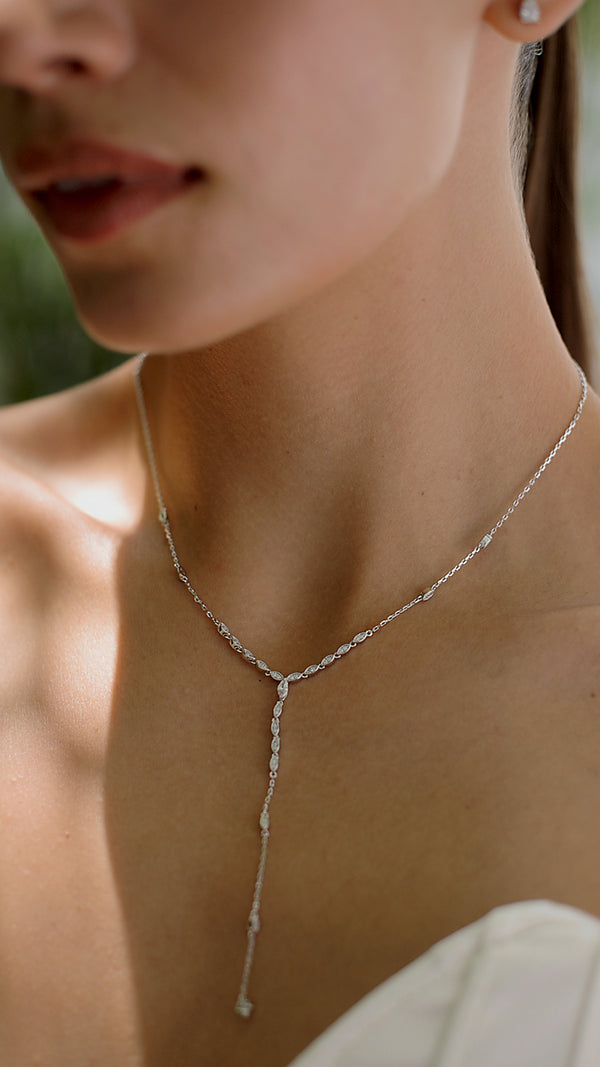 Calluna Necklace White Gold Plated