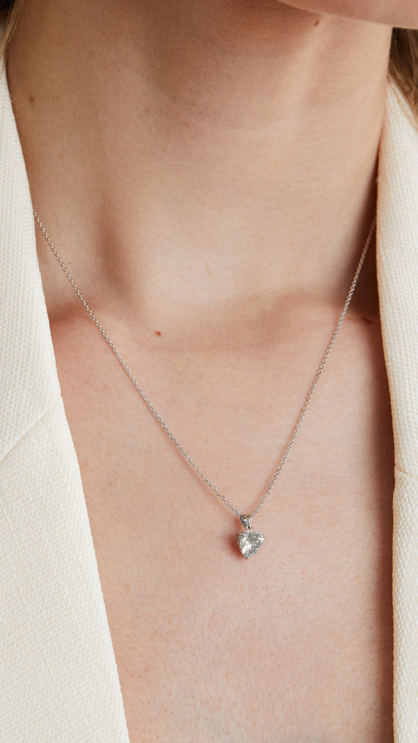 Camden Pendant 9K White Gold