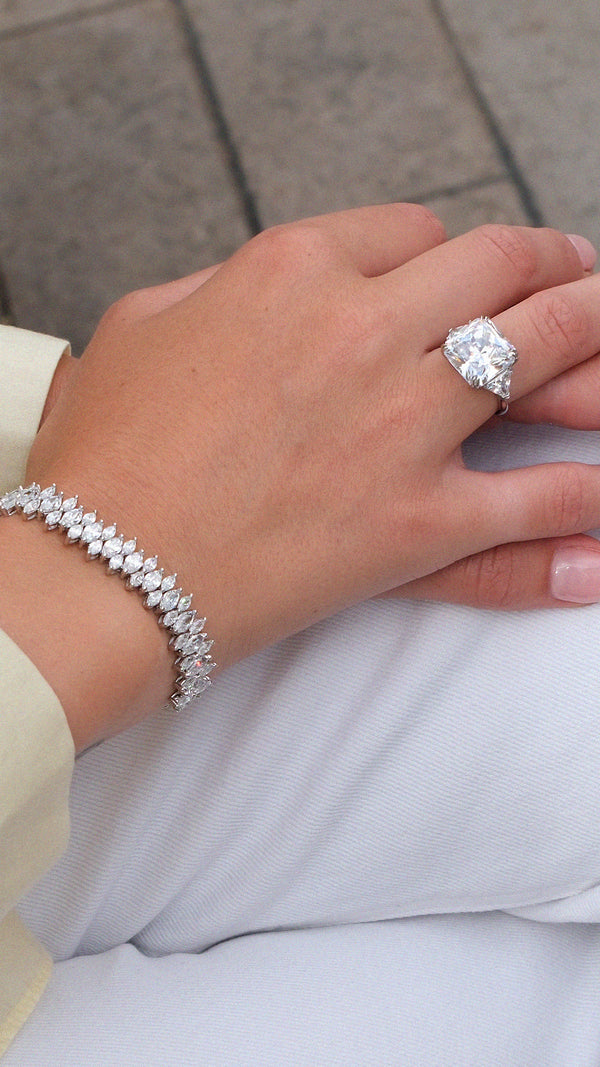 Jessica Ring 9K White Gold