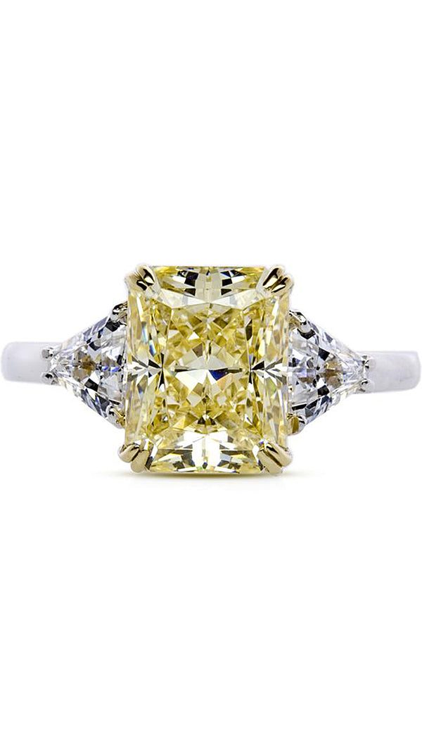 Alma Ring Light Yellow Sterling Silver