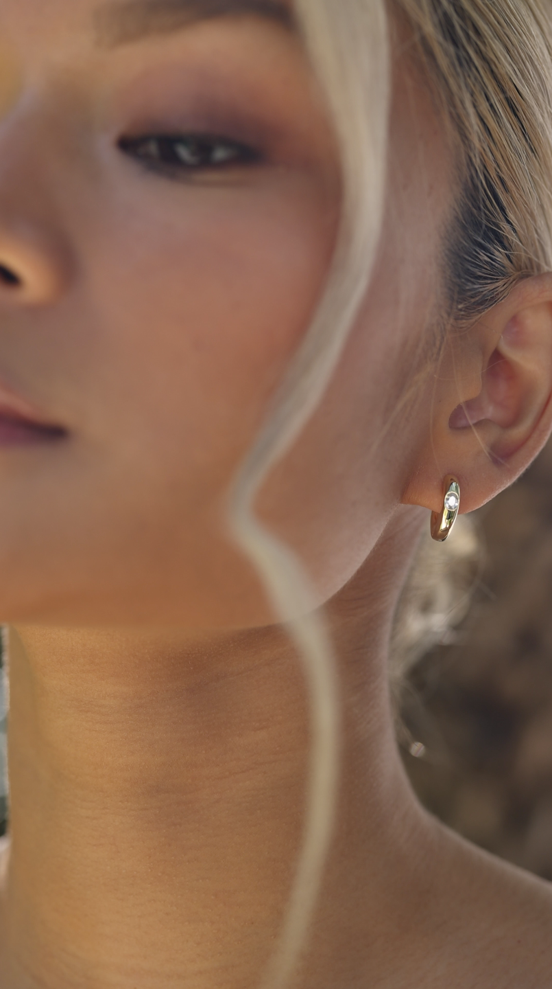 Lonny Hoop Earrings Gold Vermeil