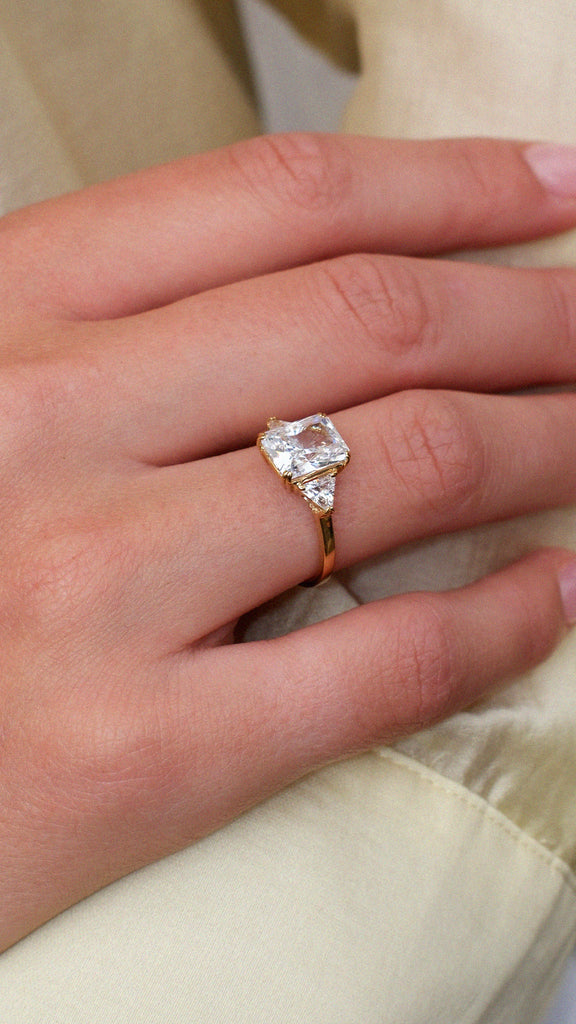Alma Trilogy Ring | Radiant Cut | Gold Vermeil | CARAT* London – CARAT ...