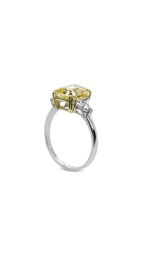 Alma Ring Yellow 9K White Gold