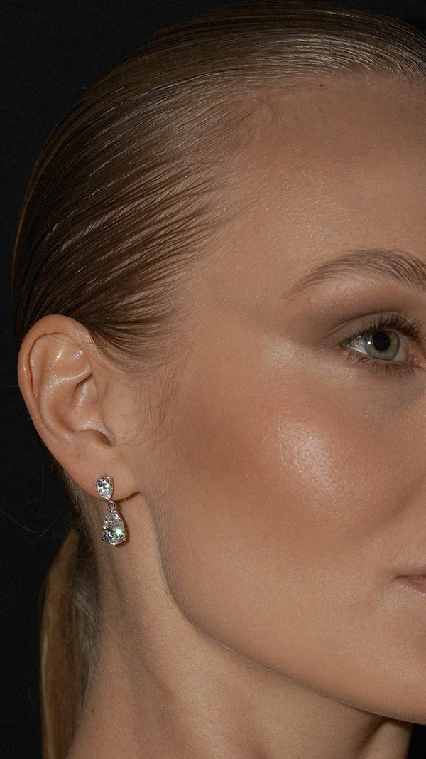 Arabella Earrings 9K White Gold