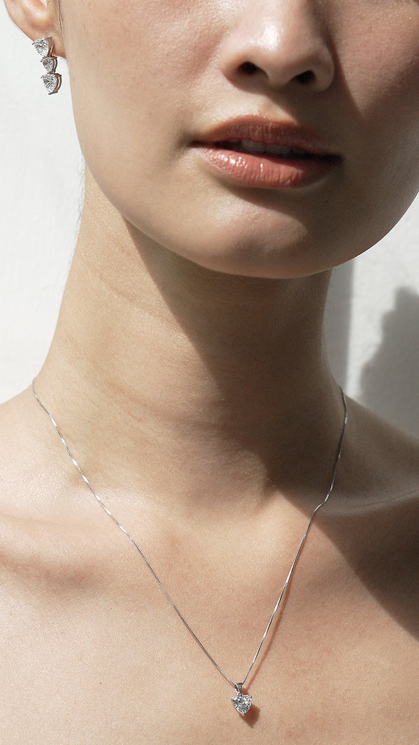 Camden Necklace 1.5ct 9K White Gold