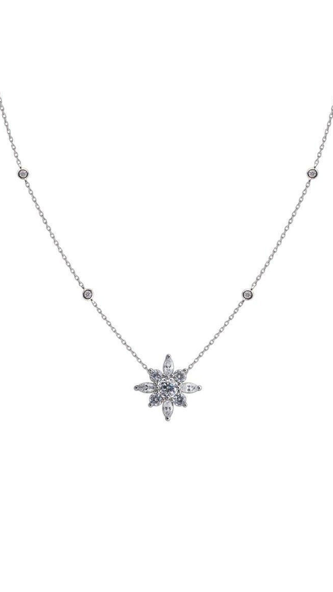 Camelia Necklace White Gold Plated