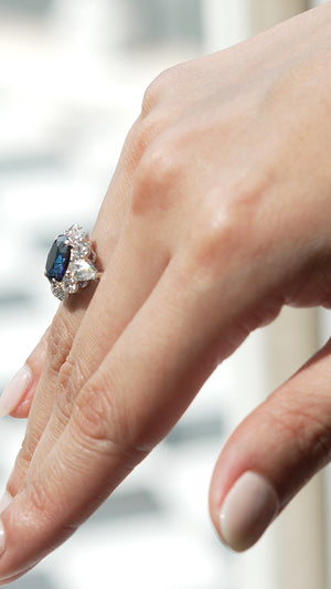 Carmine Sapphire Oval