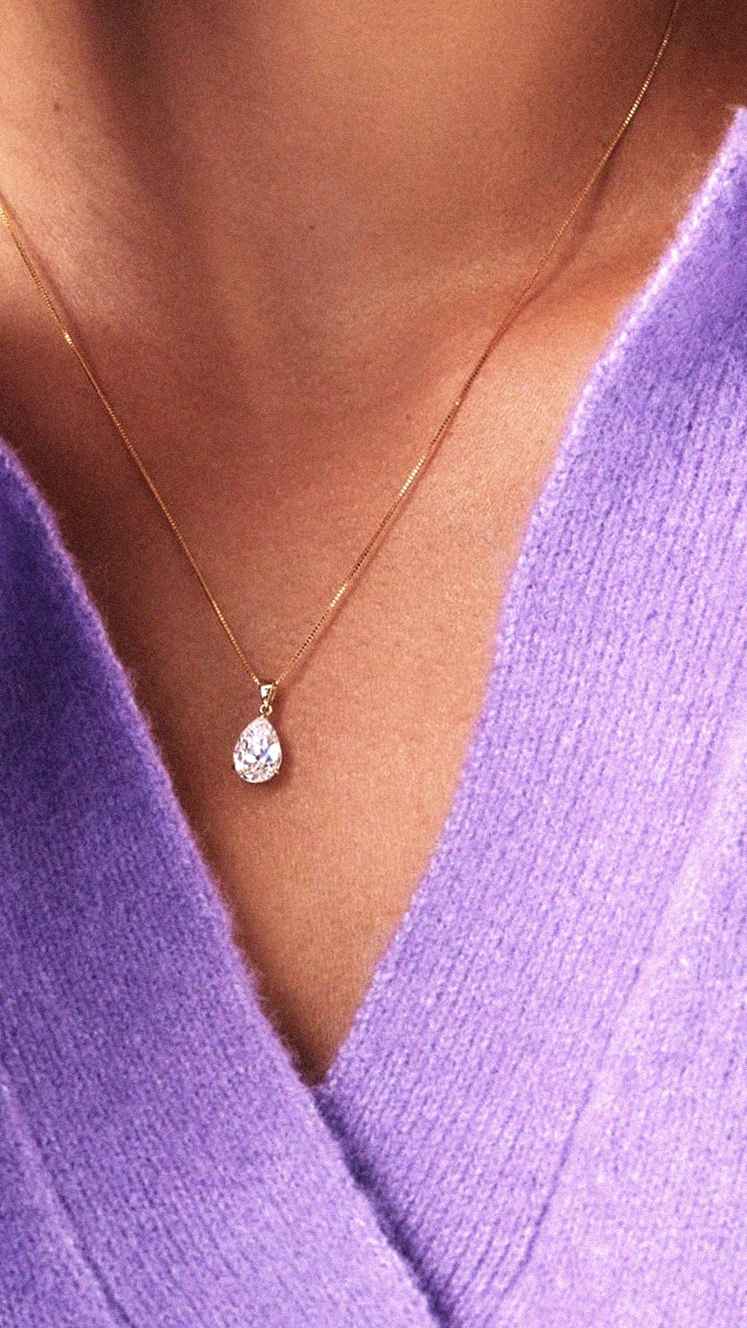 Cecile Pendant 9K Yellow Gold