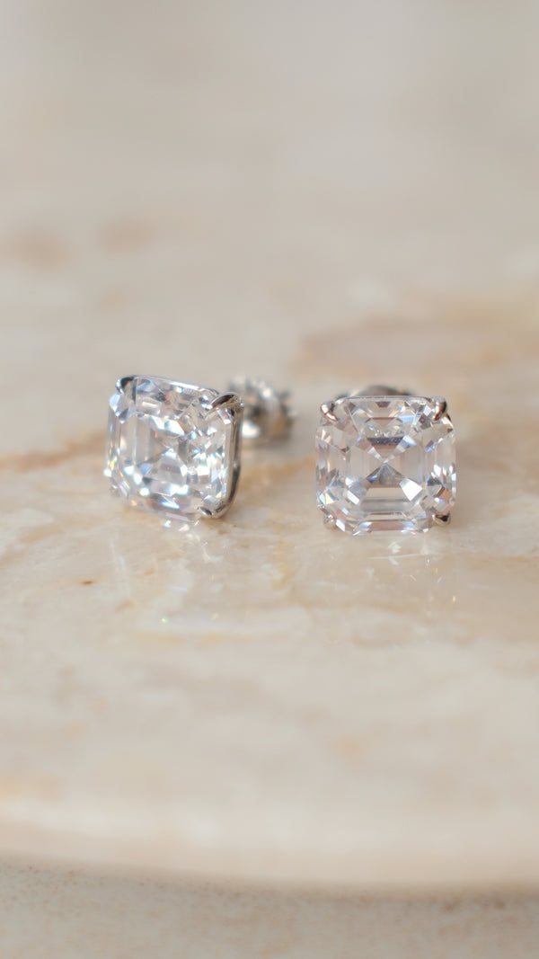 Charlie Stud Earrings 9K White Gold