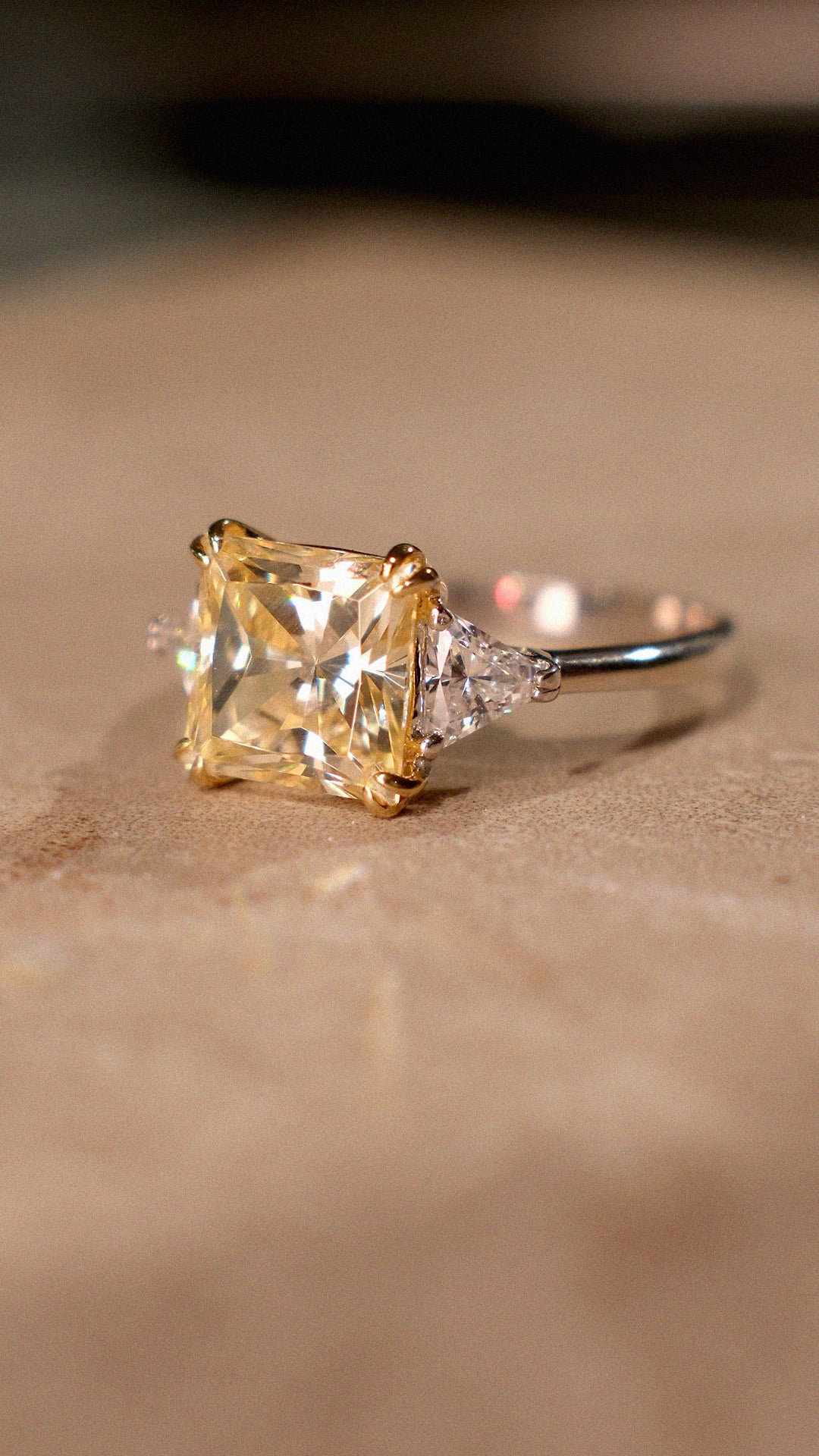 Chester Ring Light Yellow Sterling Silver