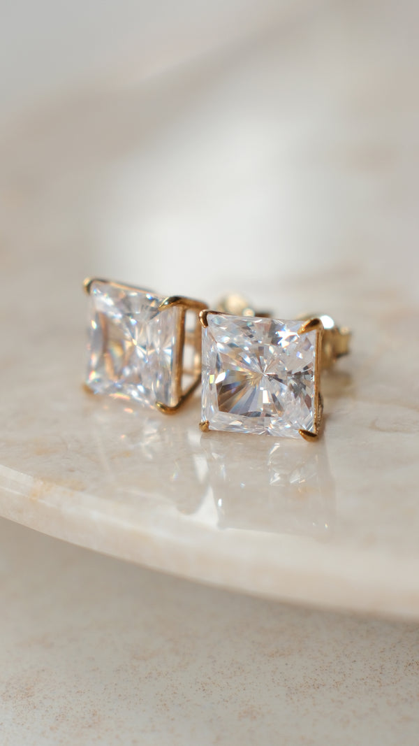 Chester Stud Earrings 9K Yellow Gold