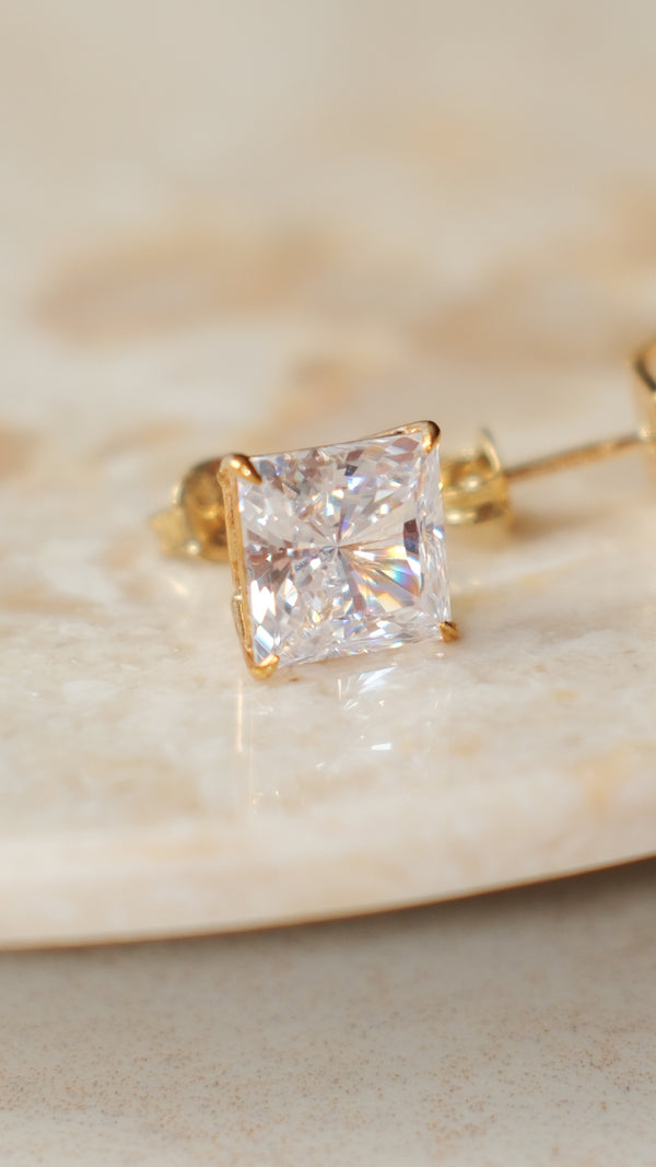 Chester Stud Earrings 9K Yellow Gold