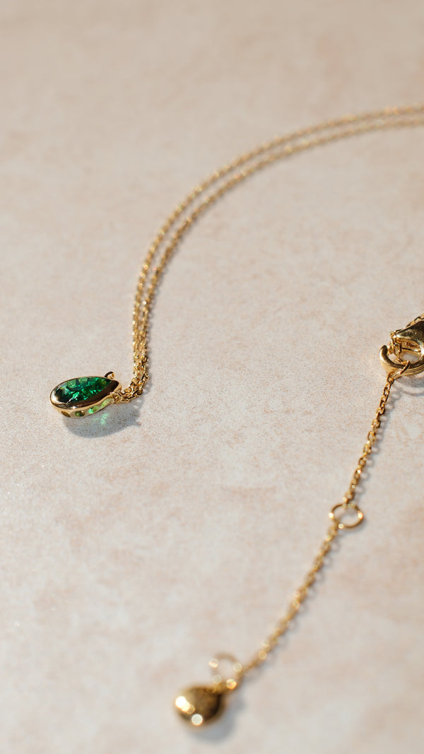 Danu Necklace Emerald Green Gold Vermeil
