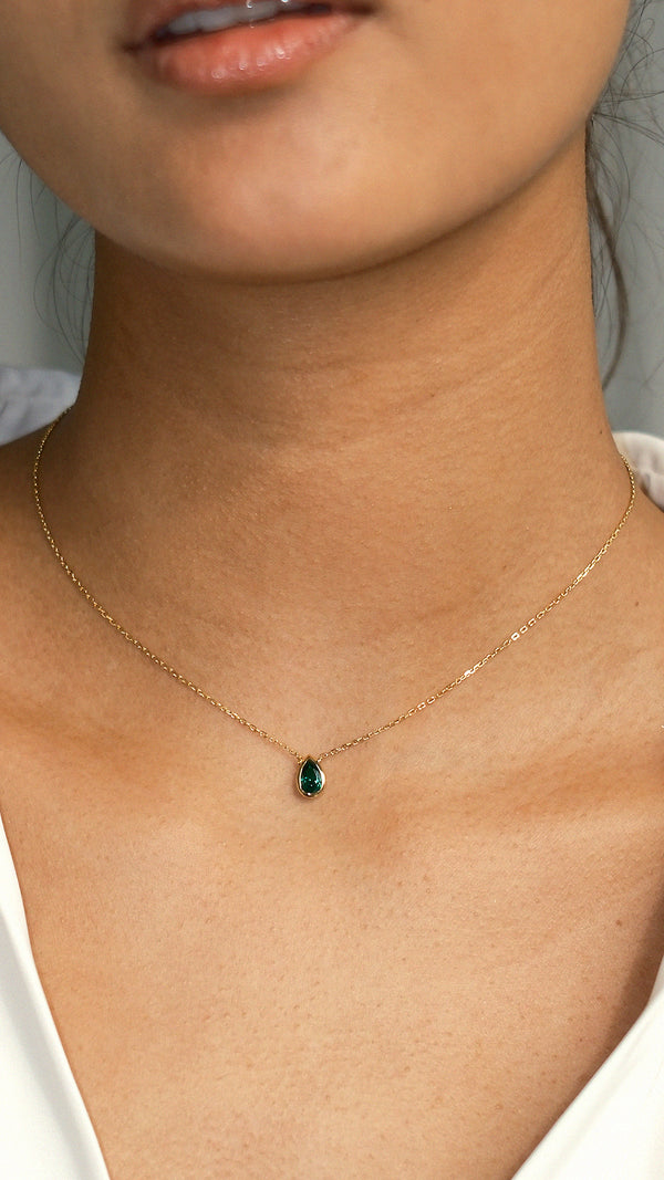 Danu Necklace Emerald Green Gold Vermeil