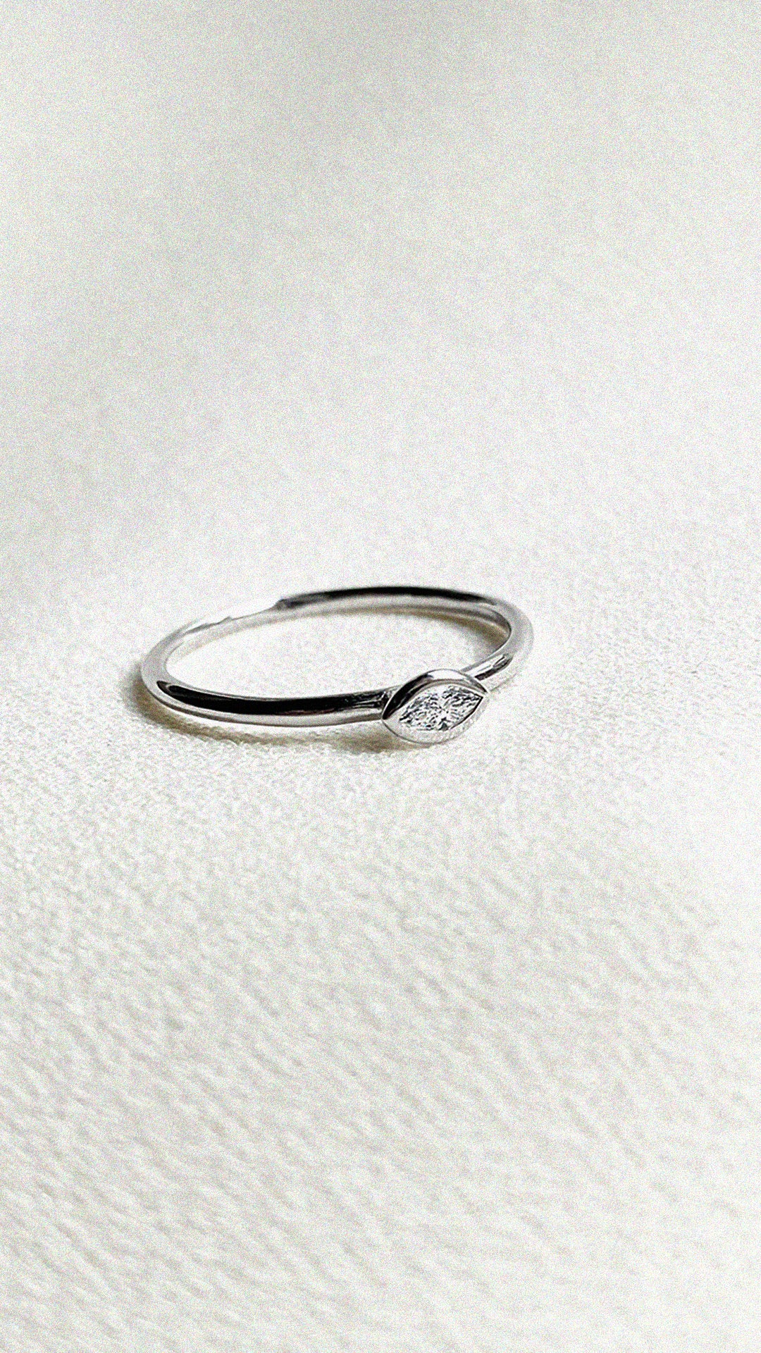 Dixie Diamond Ring 9K White Gold