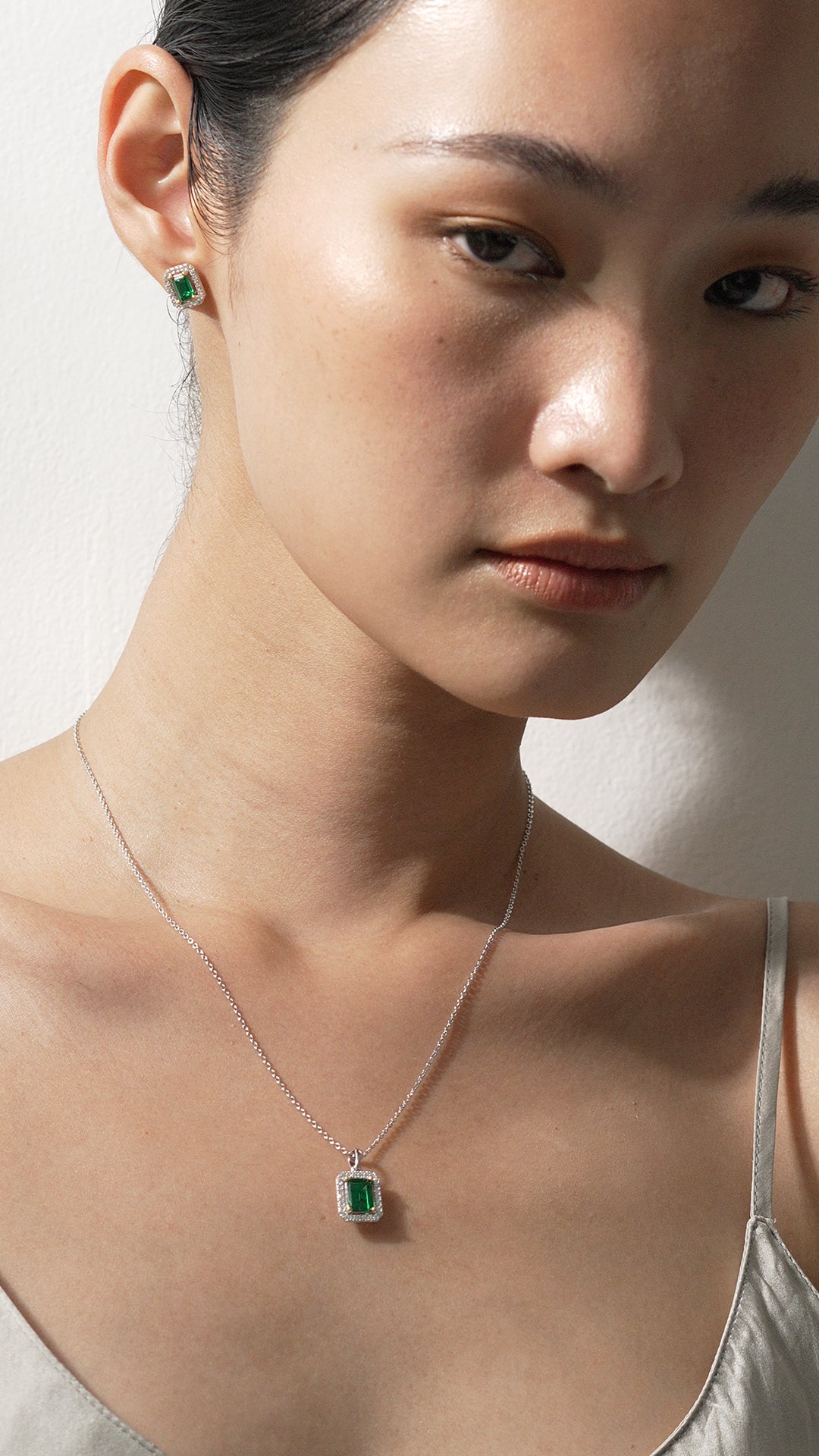 Eton Green Borderset Necklace