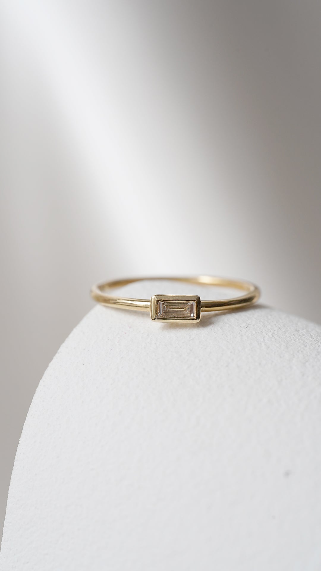Elin Ring 9K Yellow Gold