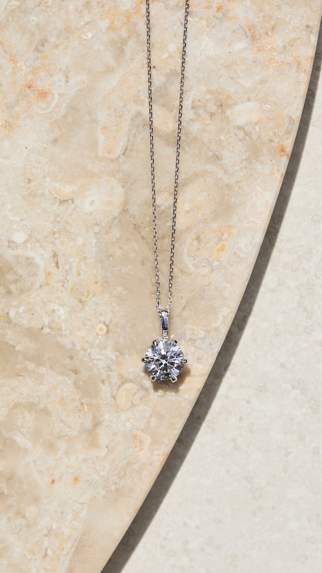 Elle Diamond Necklace 18K White Gold