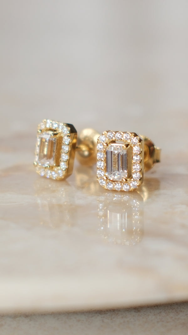 Eton Baby Stud Earrings Gold Vermeil