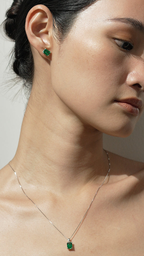 Fulton Pendant Emerald Green 9K White Gold