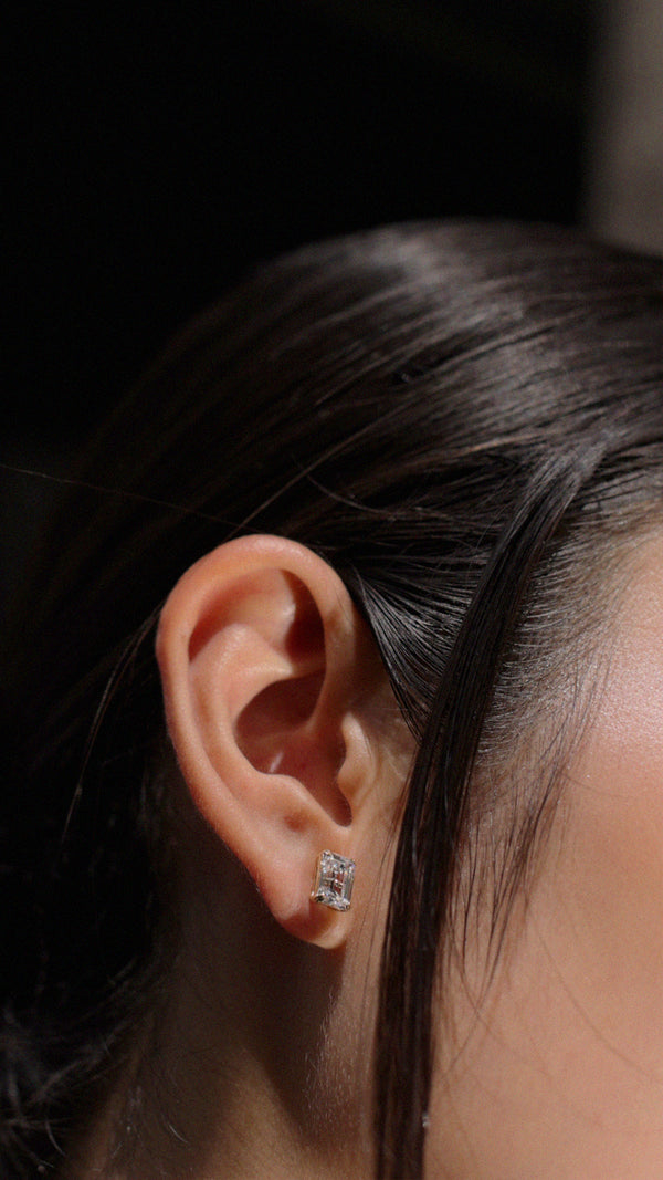 Fulton Stud Earrings 9K White Gold