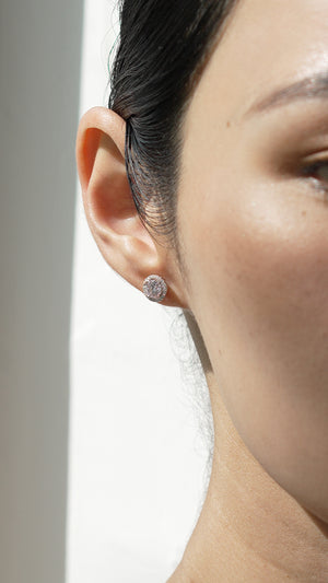 Gwyn Round Borderset Studs in Pink