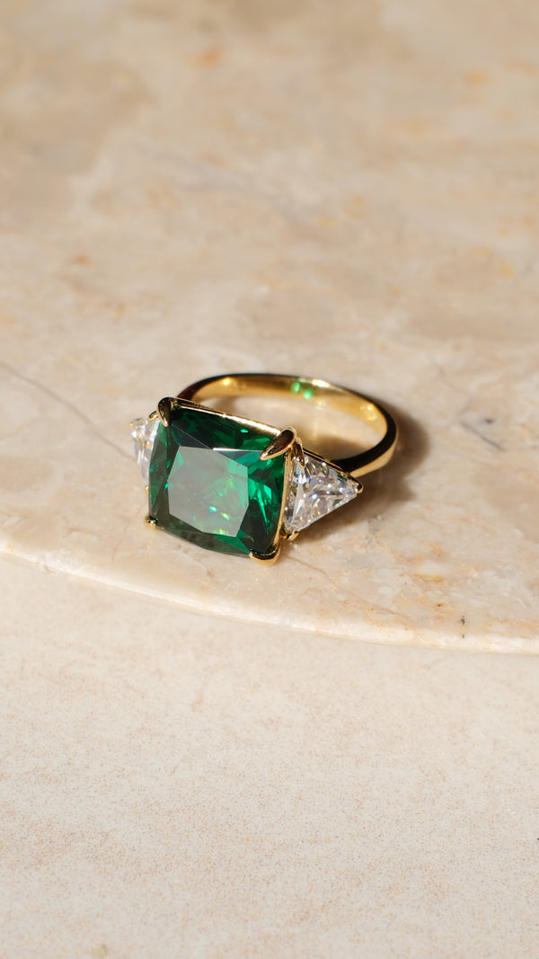 Gemma Ring Emerald Green Gold Vermeil
