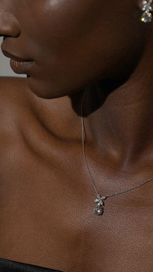 Jasmine Chicory Round Pendant Necklace White Gold Plated