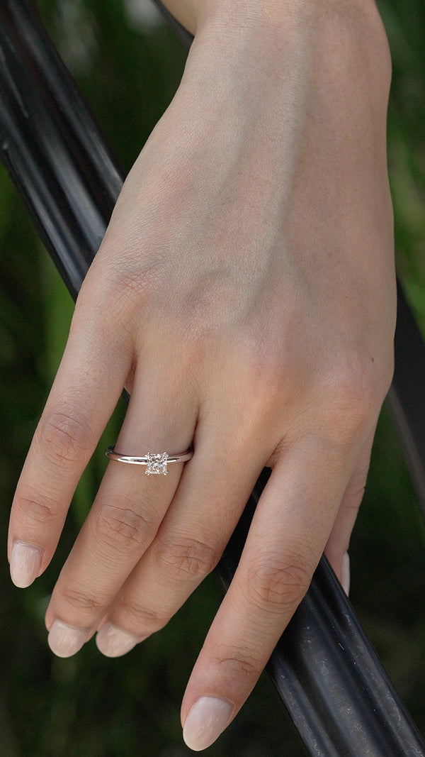 Judy Ring 0.59ct 18K Yellow Gold