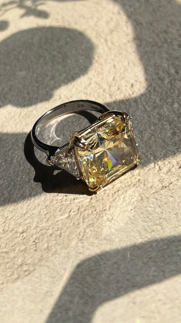 Jessica Yellow Ring 9K White Gold