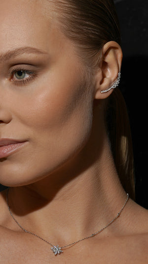 Camelia Necklace Silver