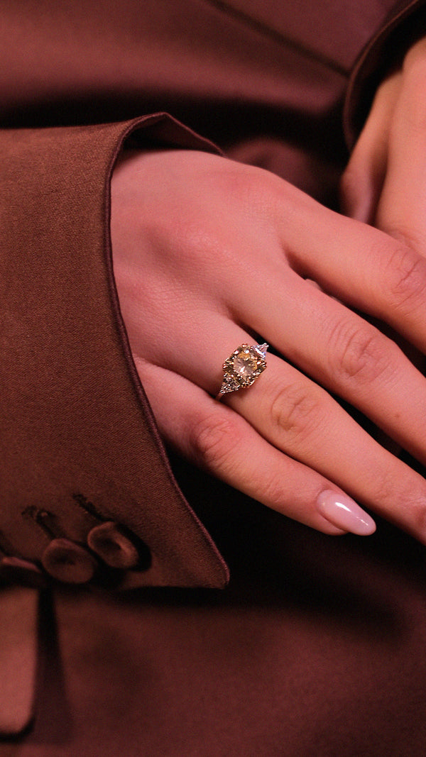 Light yellow Flanders cut stone set with double prongs