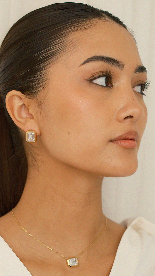 Lily Earrings Gold Vermeil