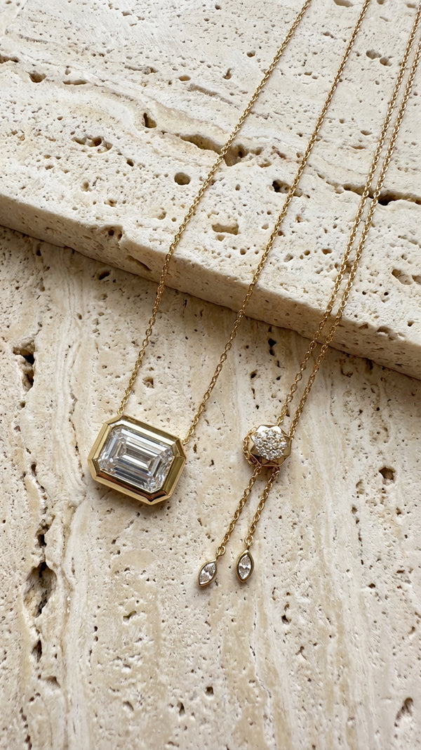 Lily Necklace Gold Vermeil