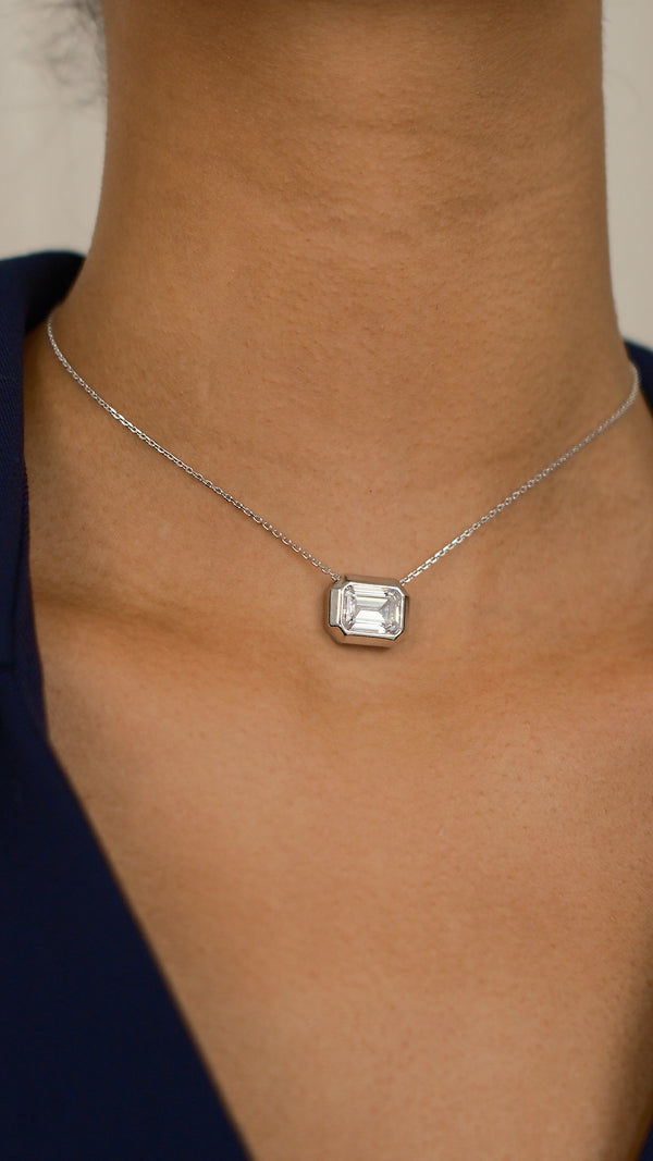 Lily Necklace Sterling Silver