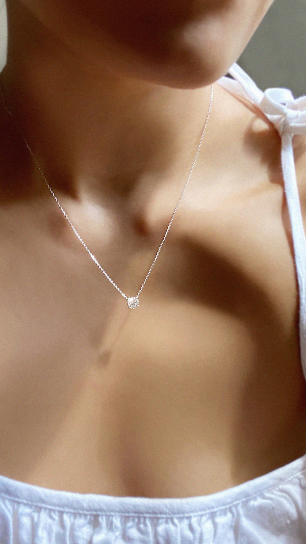 Loretta Diamond Necklace 18K White Gold