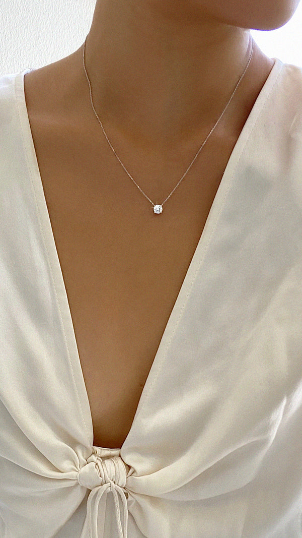 Loretta Diamond Necklace 18K White Gold