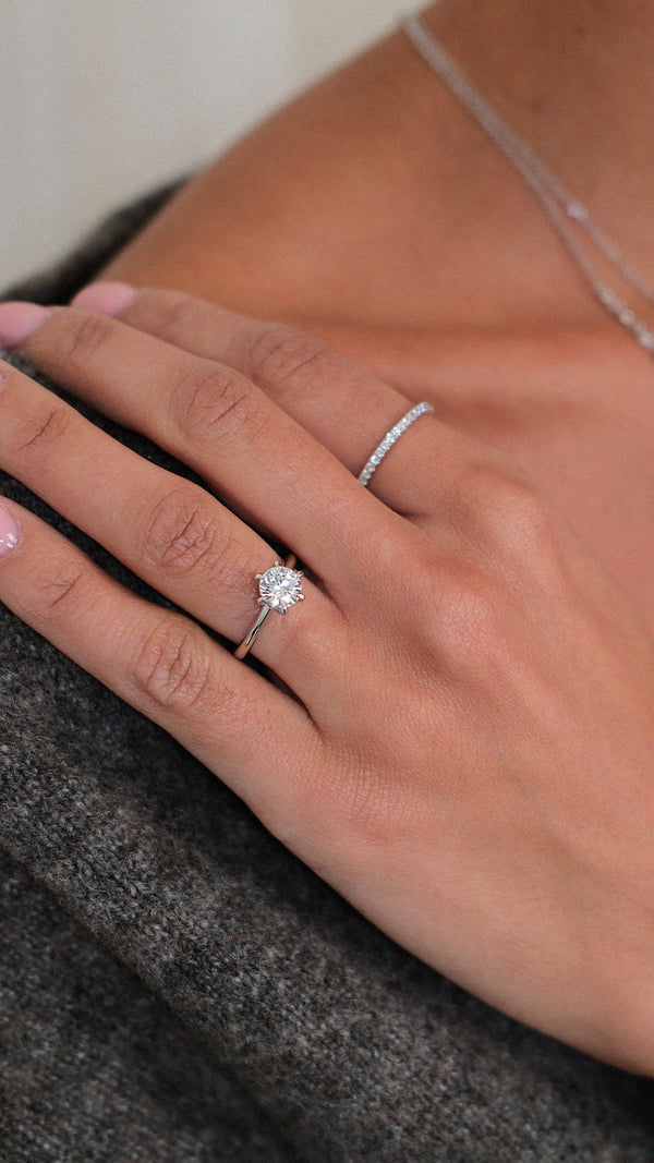 Maverick Ring 9K White Gold