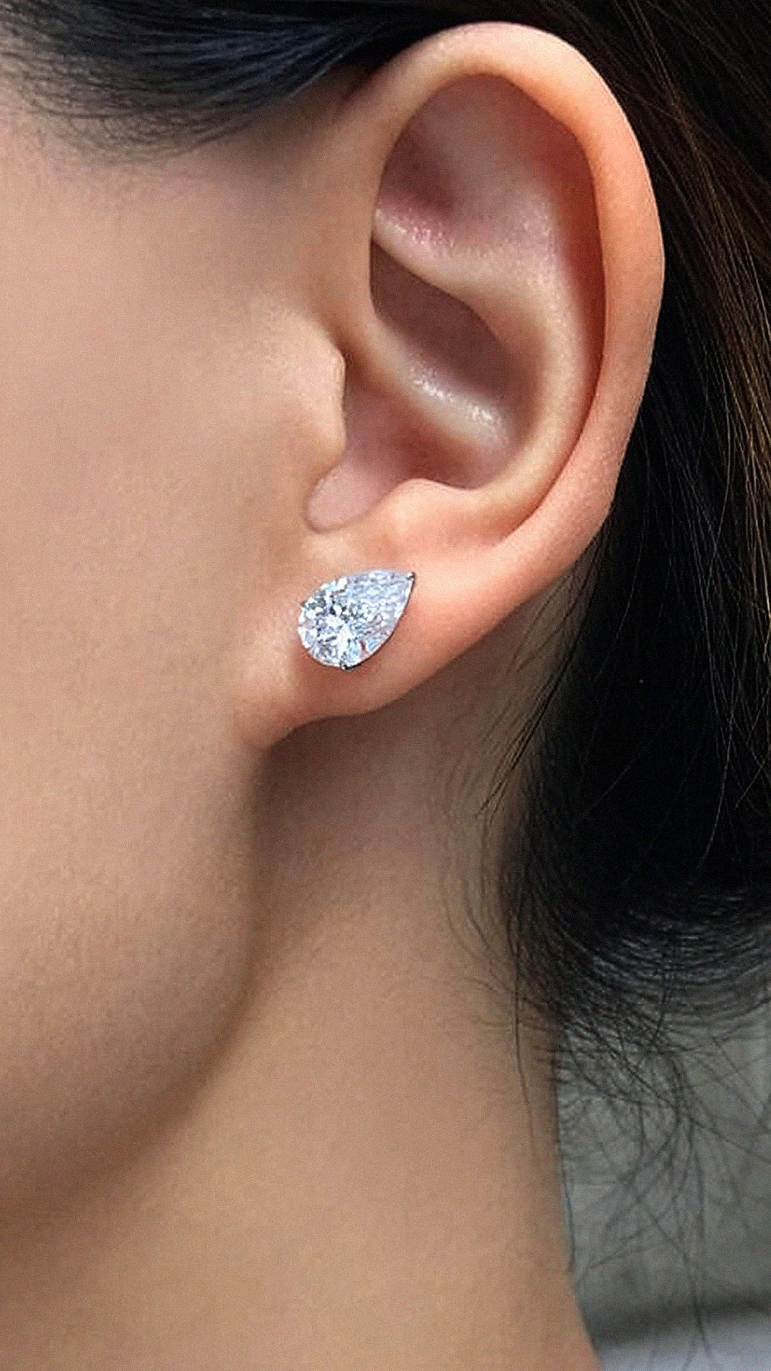 Cecile 2.5ct Stud Earrings 9K White Gold