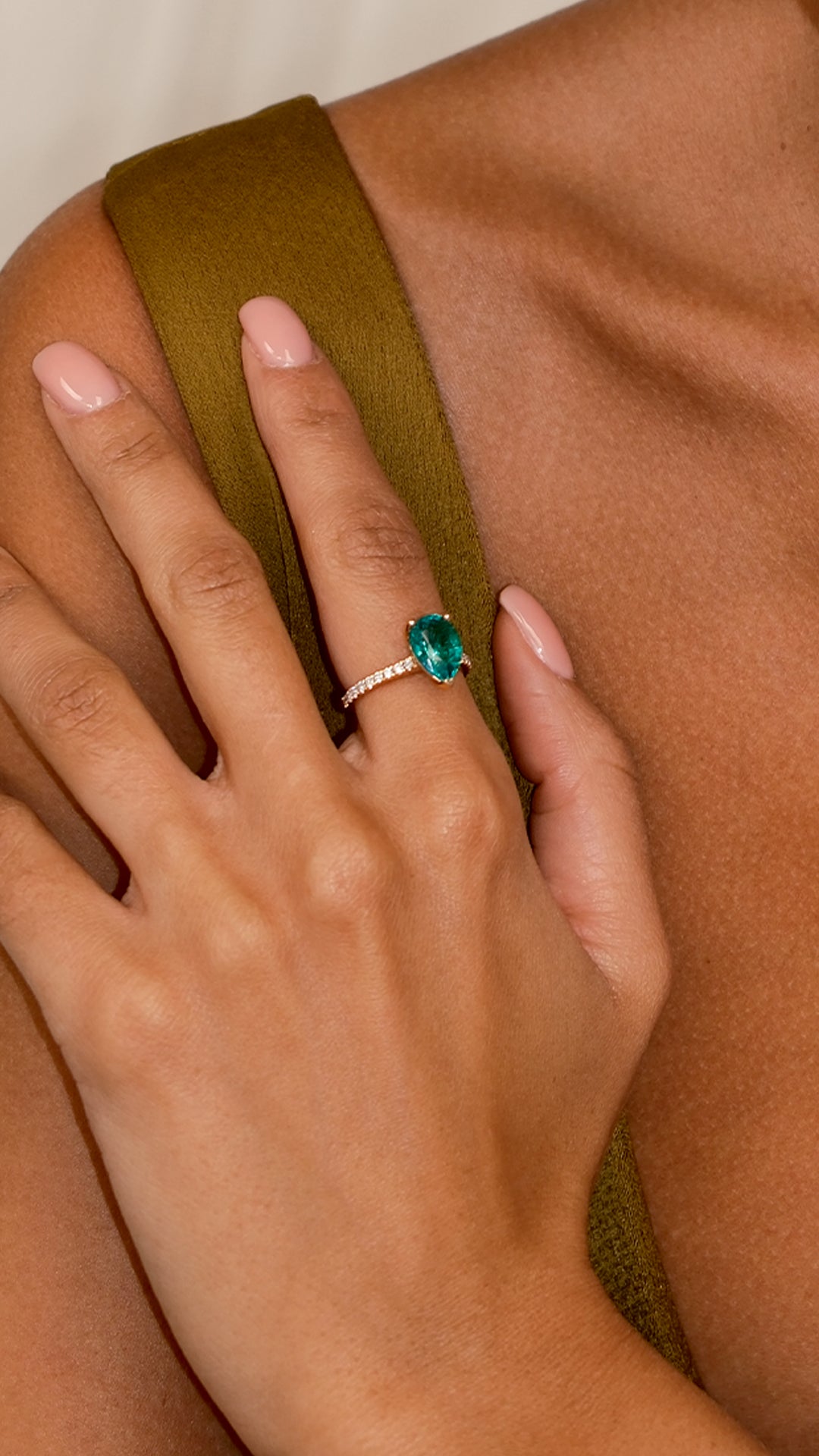 Ophelia Ring 2.00ct Emerald 18K Rose Gold