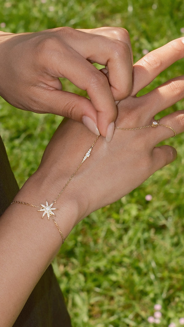 Rigel Hand Bracelet Gold Vermeil