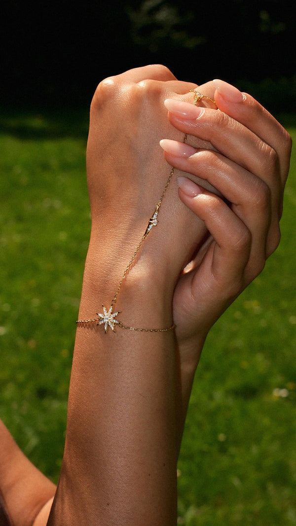 Rigel Hand Bracelet Gold Vermeil