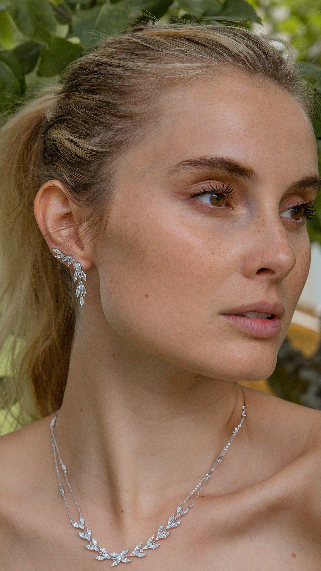 Skylar Earrings White Gold Plated