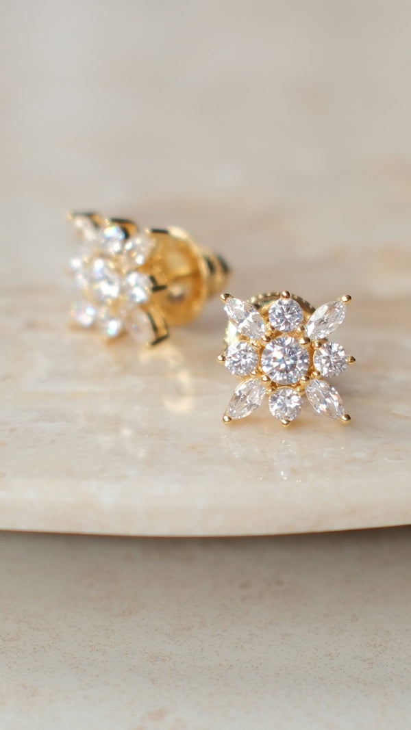 Snowflower Stud Earrings Gold Vermeil