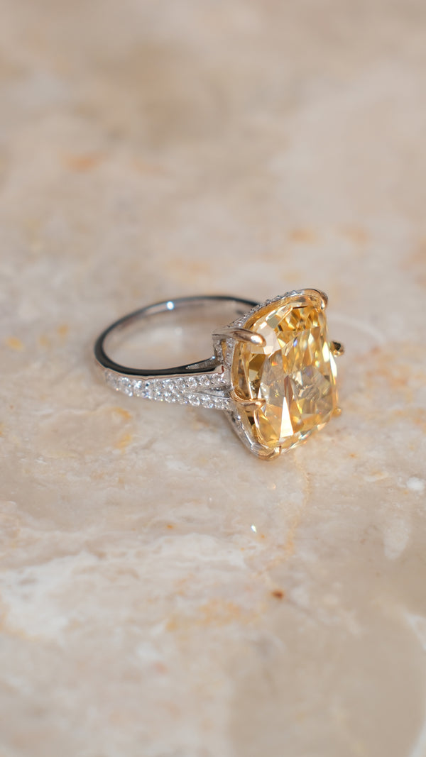 Tatum Ring Yellow White Gold Plated