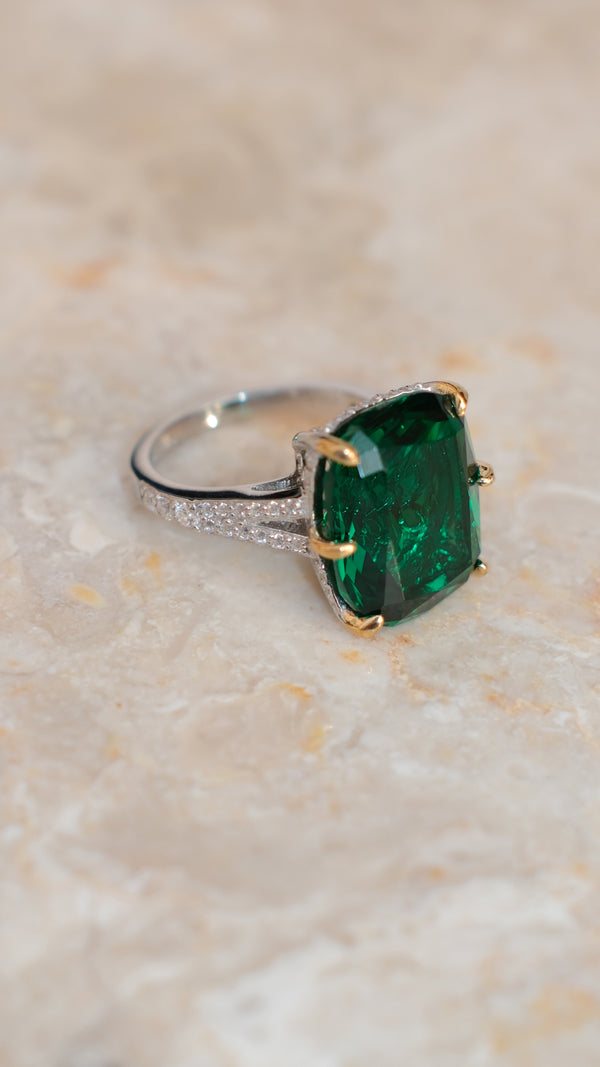 Tatum Ring Emerald Green Sterling Silver