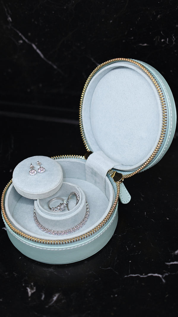 WOLF 1834 Sophia Round Zip Case