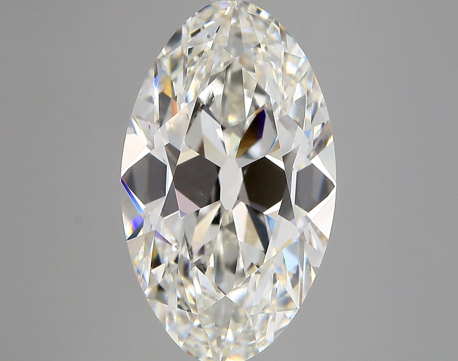 7.07 carat Oval diamond Excellent cut G color VVS2 clarity